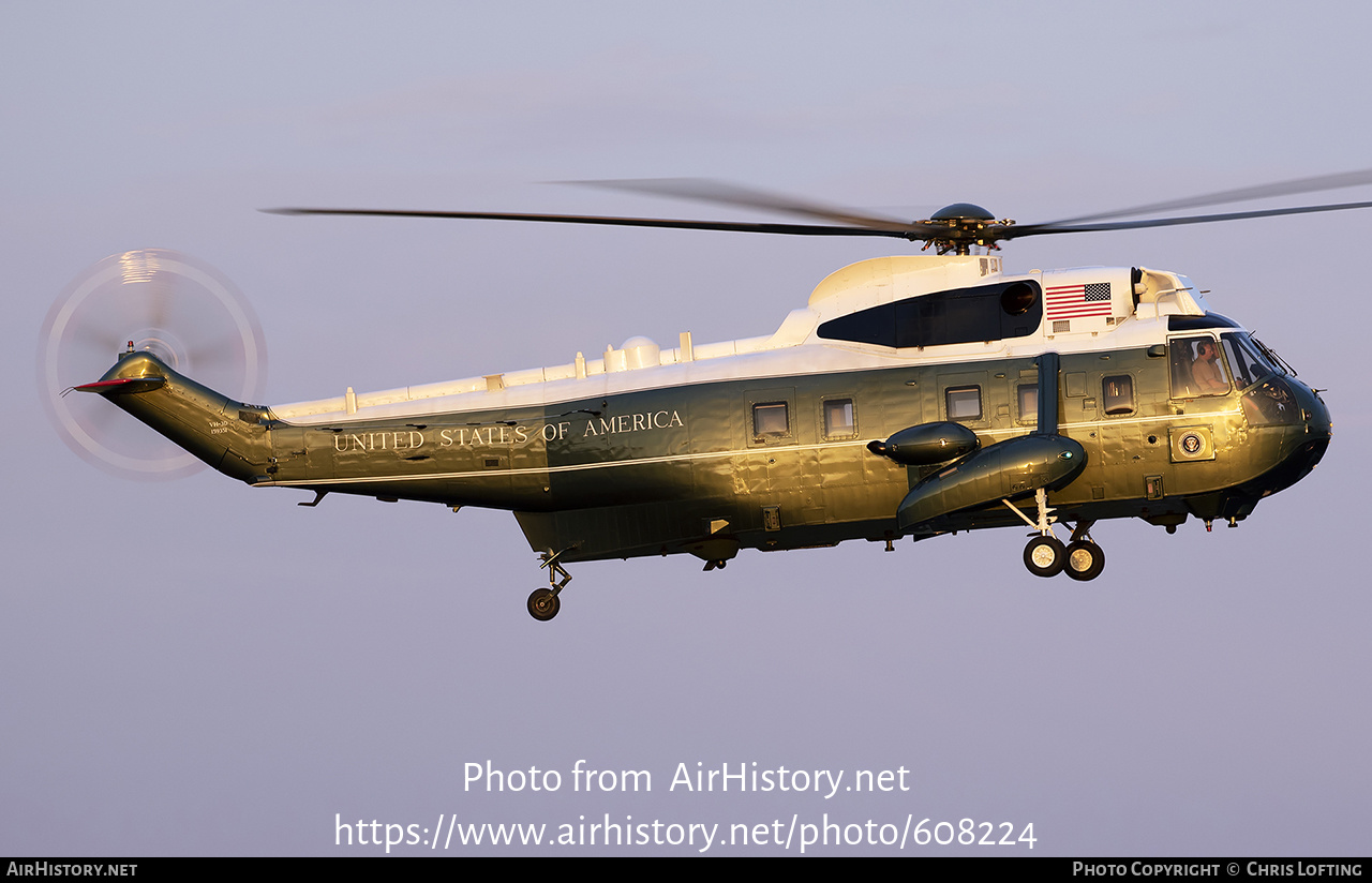 Aircraft Photo of 159351 | Sikorsky VH-3D Sea King (S-61B) | USA - Marines | AirHistory.net #608224