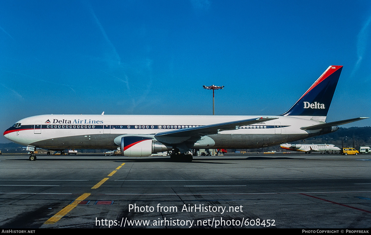 Aircraft Photo of N156DL | Boeing 767-3P6/ER | Delta Air Lines | AirHistory.net #608452