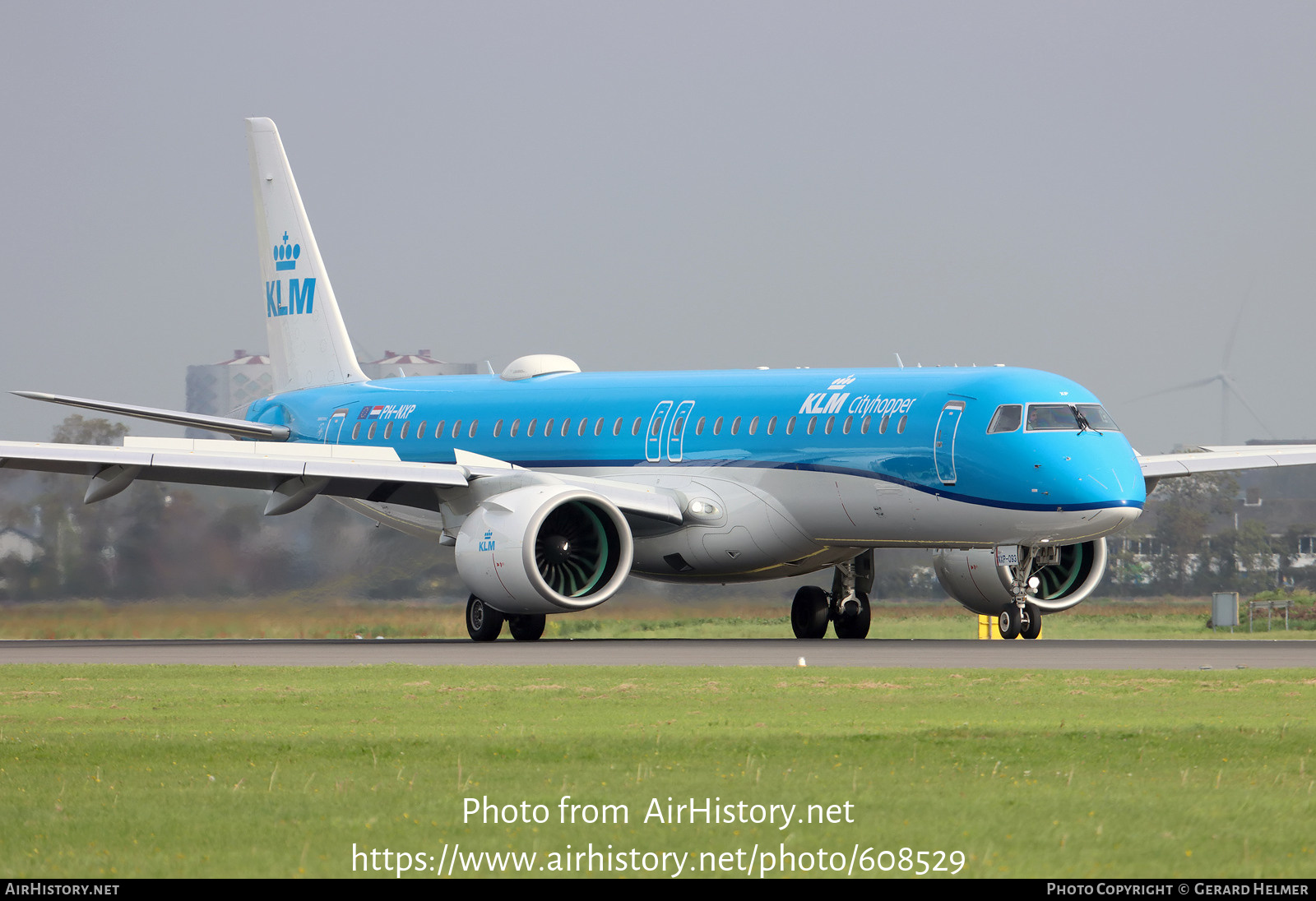 Aircraft Photo of PH-NXP | Embraer 195-E2 (ERJ-190-400) | KLM Cityhopper | AirHistory.net #608529