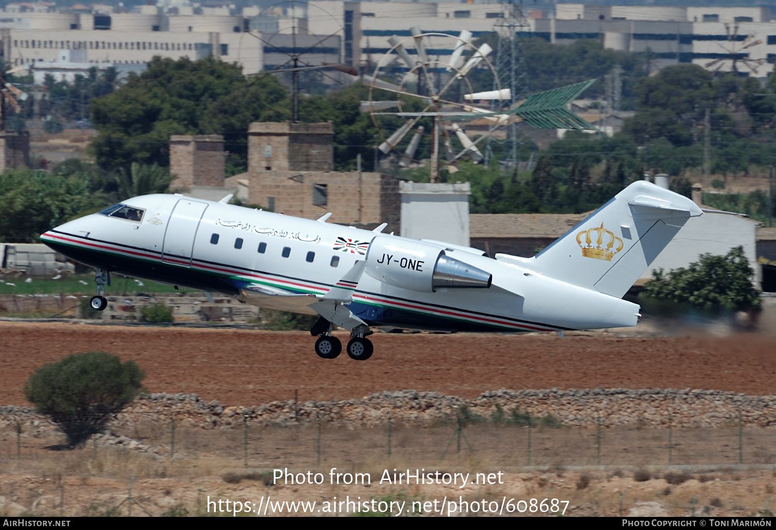 Aircraft Photo of JY-ONE | Canadair Challenger 604 (CL-600-2B16) | Hashemite Kingdom of Jordan | AirHistory.net #608687