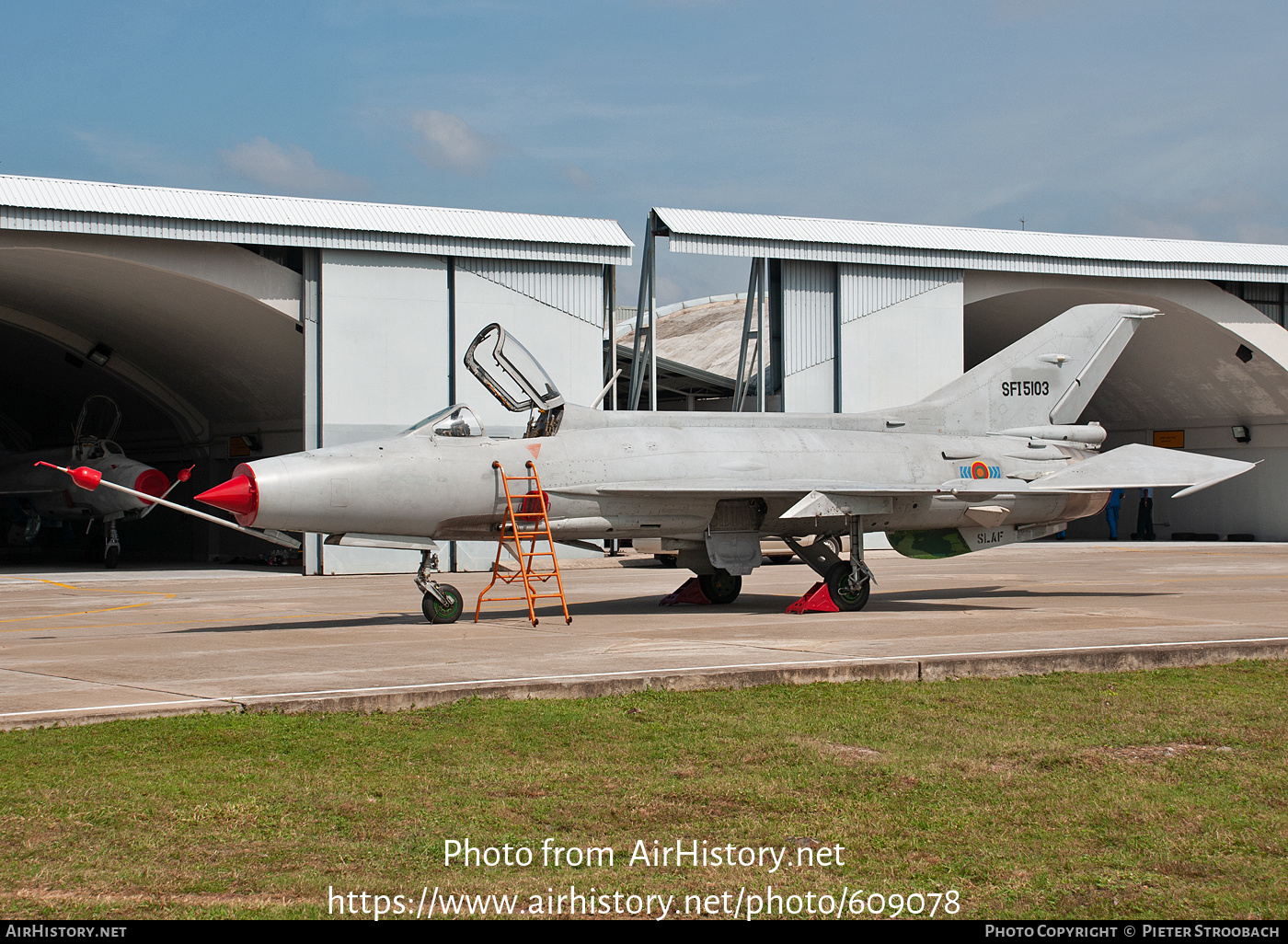 Aircraft Photo of SFI-5103 | Chengdu F-7BS | Sri Lanka - Air Force | AirHistory.net #609078