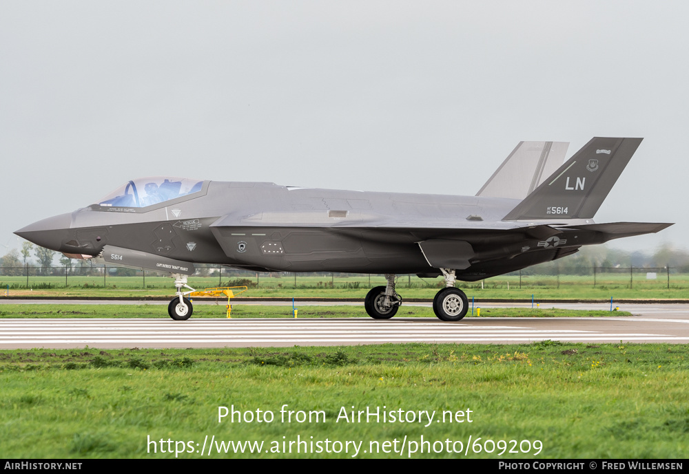 Aircraft Photo of 20-5614 / AF20-5614 | Lockheed Martin F-35A Lightning II | USA - Air Force | AirHistory.net #609209