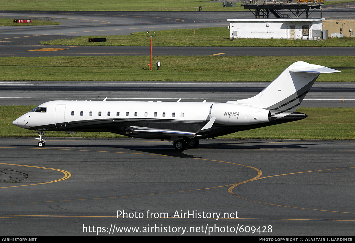 Aircraft Photo of N121SA | Bombardier Global Express (BD-700-1A10) | AirHistory.net #609428