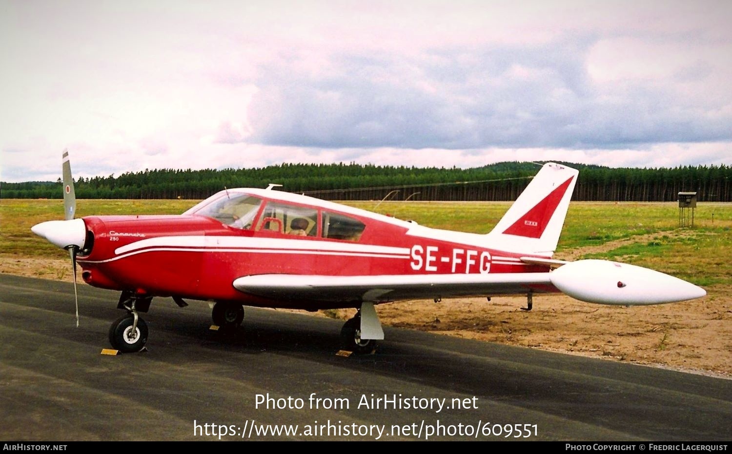 Aircraft Photo of SE-FFG | Piper PA-24-250 Comanche | AirHistory.net #609551