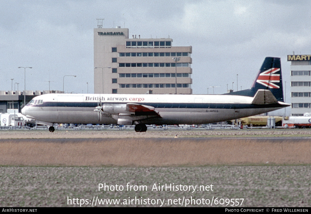 Aircraft Photo of G-APEG | Vickers 953C Merchantman | British Airways Cargo | AirHistory.net #609557