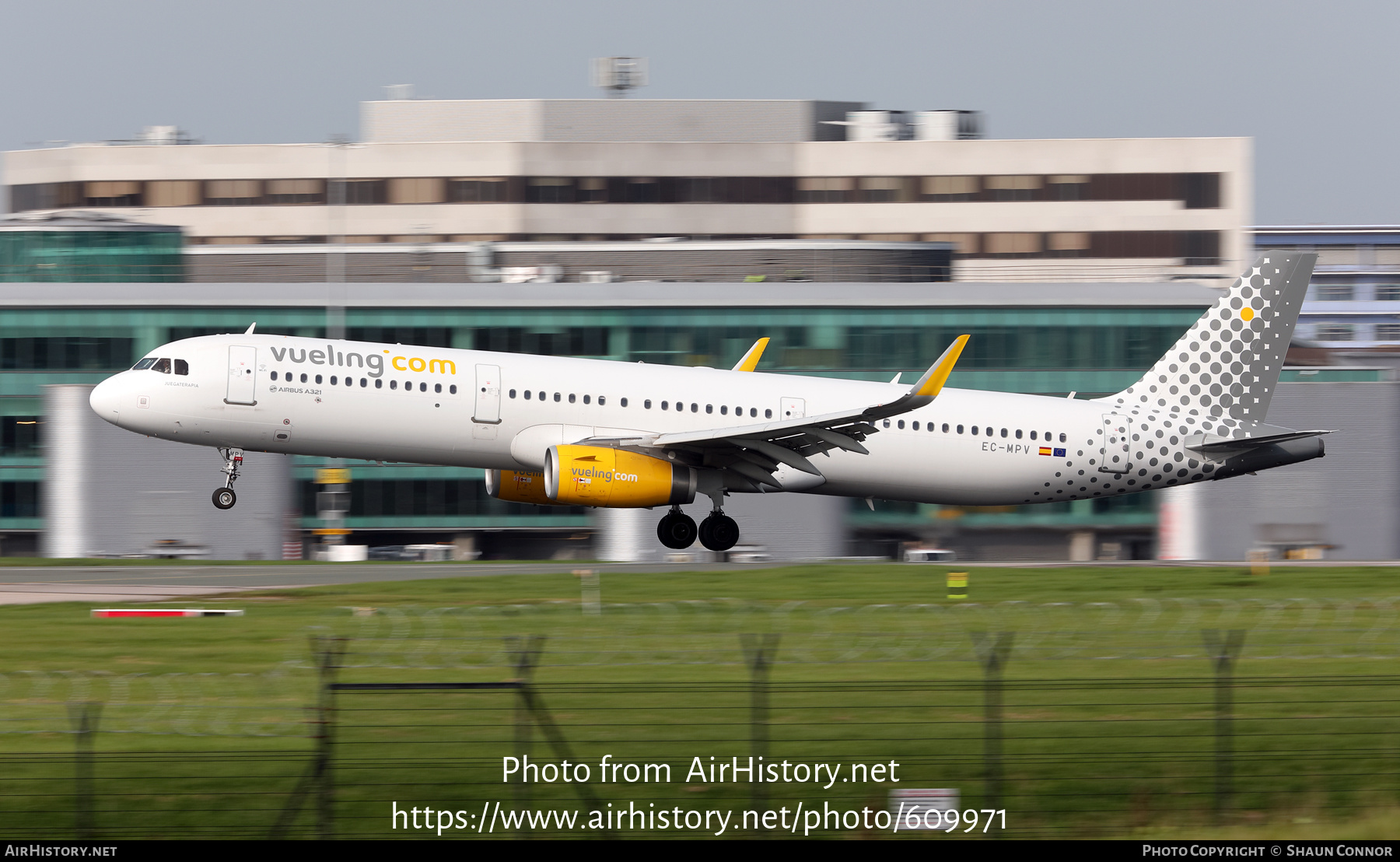 Aircraft Photo of EC-MPV | Airbus A321-231 | Vueling Airlines | AirHistory.net #609971