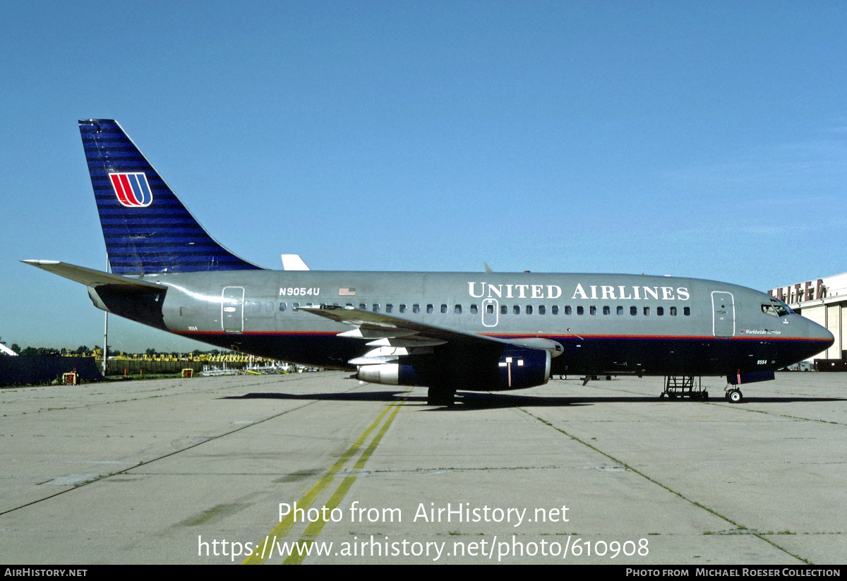 Aircraft Photo of N9054U | Boeing 737-222 | United Airlines | AirHistory.net #610908