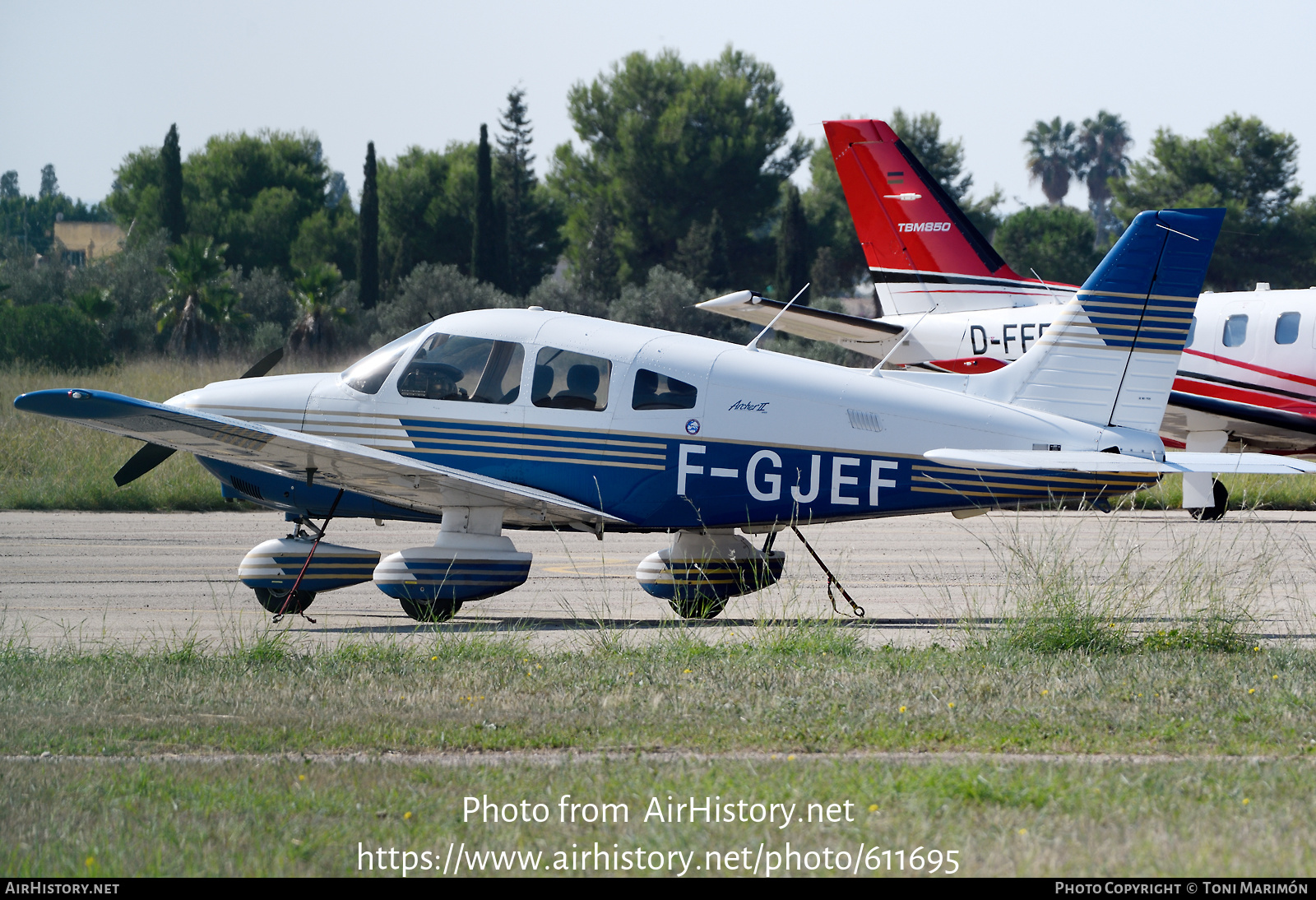 Aircraft Photo of F-GJEF | Piper PA-28-181 Archer II | AirHistory.net #611695