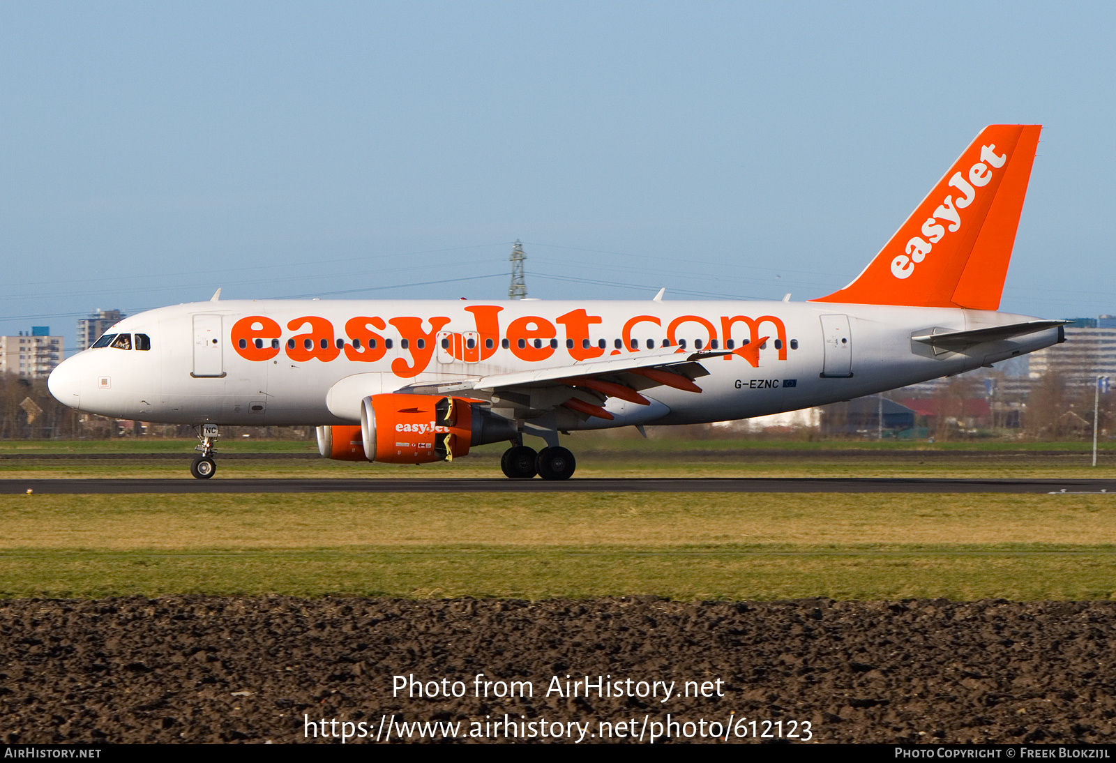 Aircraft Photo of G-EZNC | Airbus A319-111 | EasyJet | AirHistory.net #612123