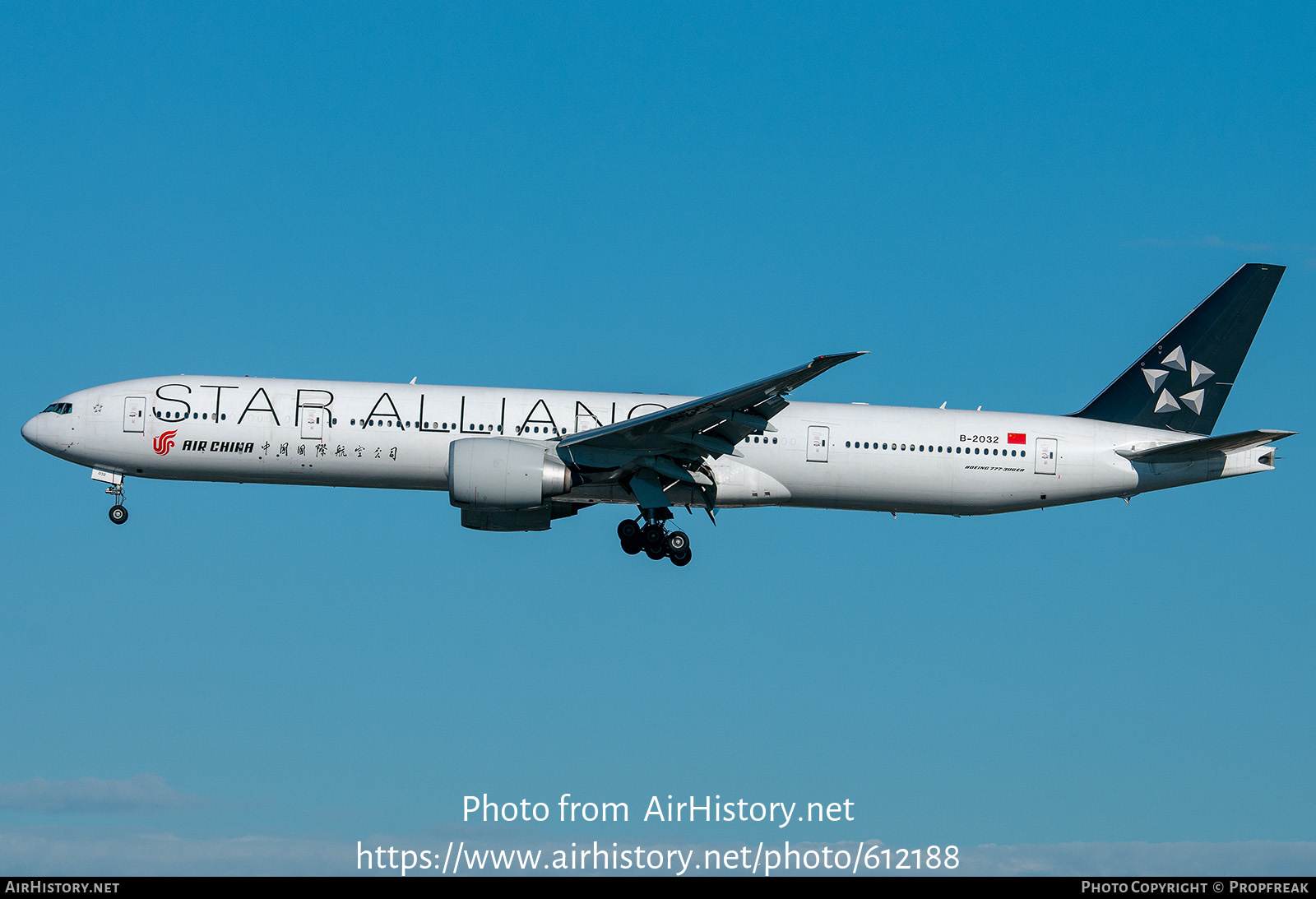 Aircraft Photo of B-2032 | Boeing 777-39L/ER | Air China | AirHistory.net #612188