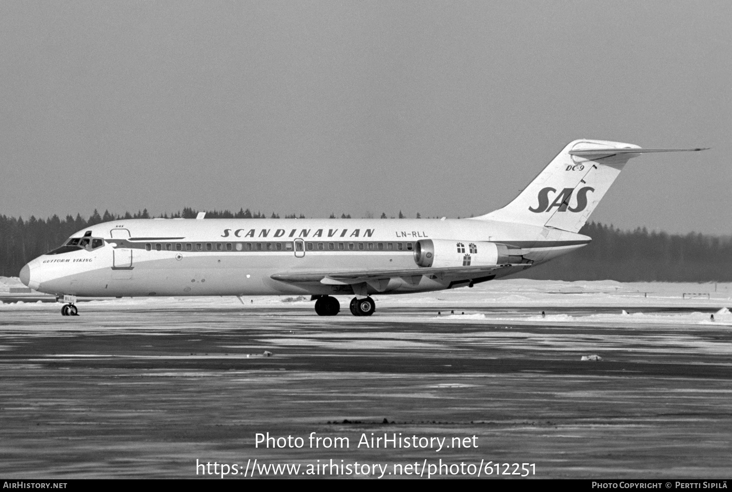 Aircraft Photo of LN-RLL | McDonnell Douglas DC-9-21 | Scandinavian Airlines - SAS | AirHistory.net #612251