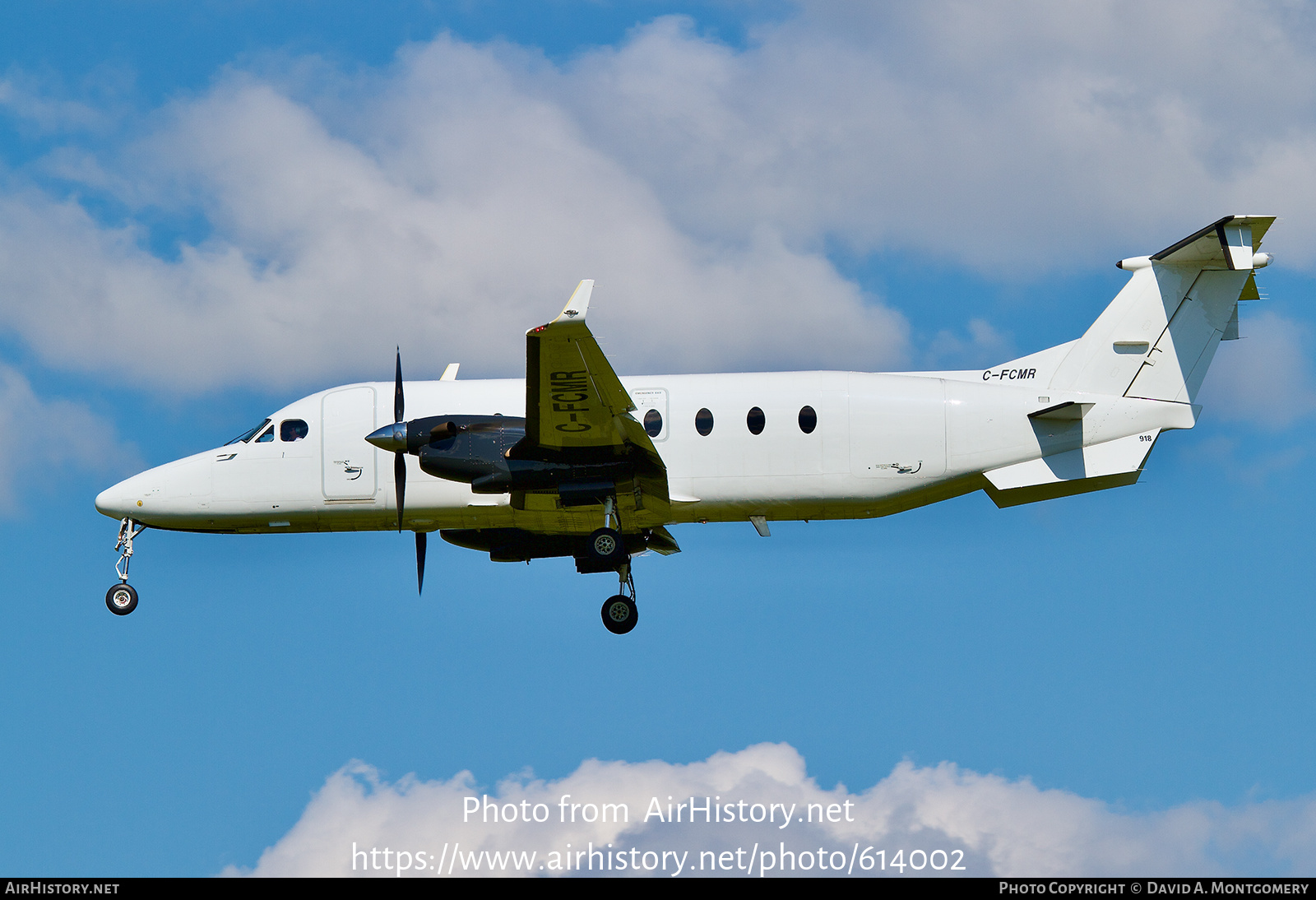 Aircraft Photo of C-FCMR | Raytheon 1900D | Central Mountain Air - CMA | AirHistory.net #614002