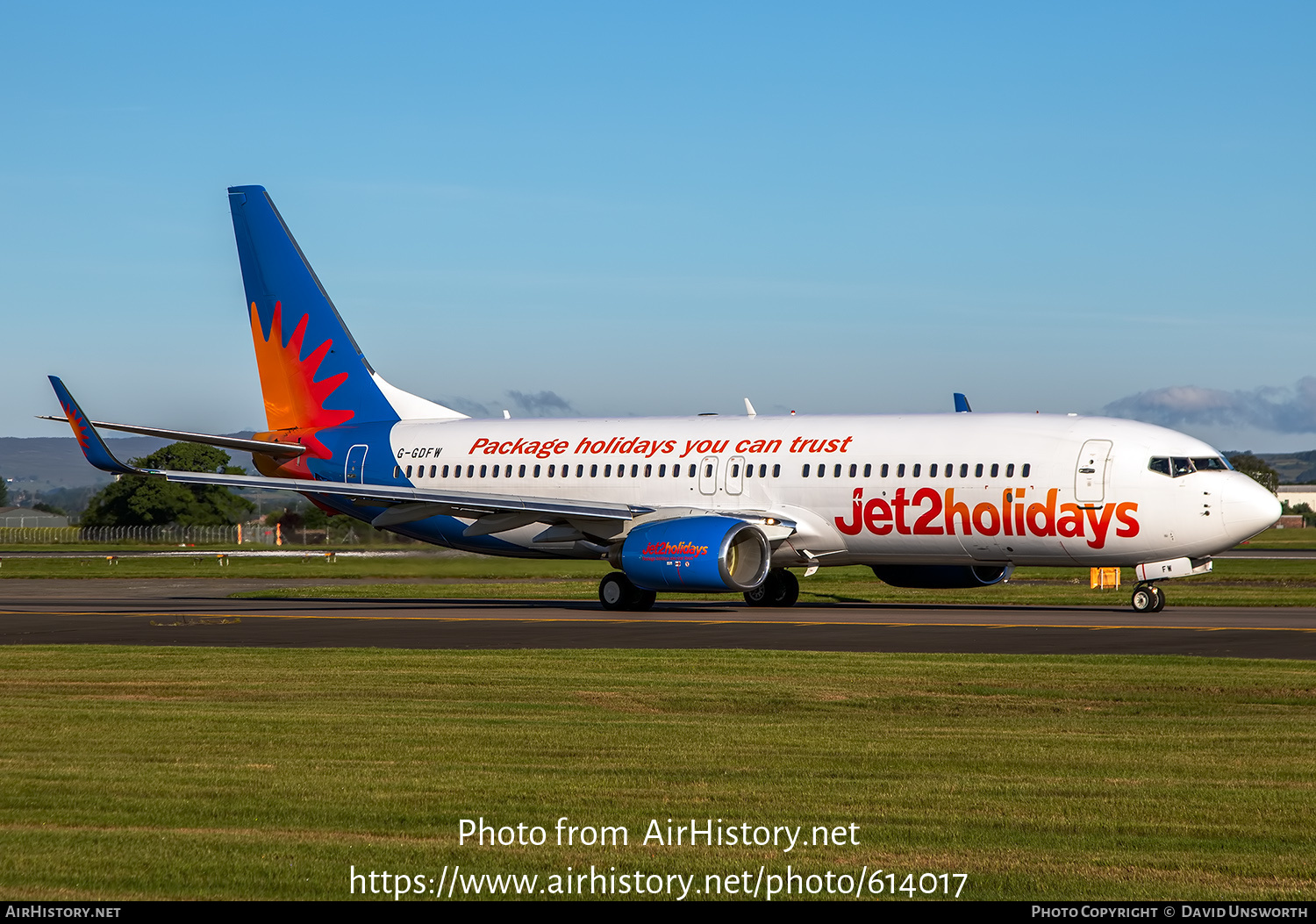 Aircraft Photo of G-GDFW | Boeing 737-8K5 | Jet2 Holidays | AirHistory.net #614017