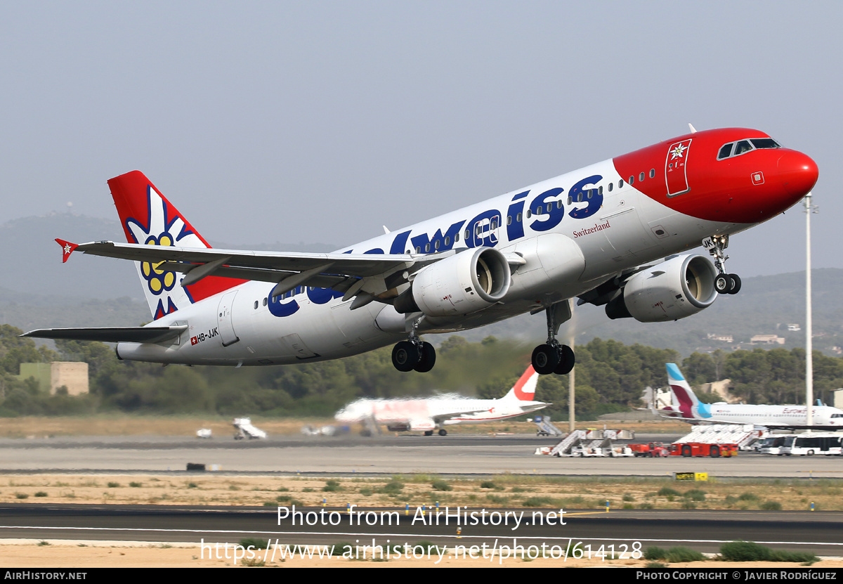 Aircraft Photo of HB-JJK | Airbus A320-214 | Edelweiss Air | AirHistory.net #614128