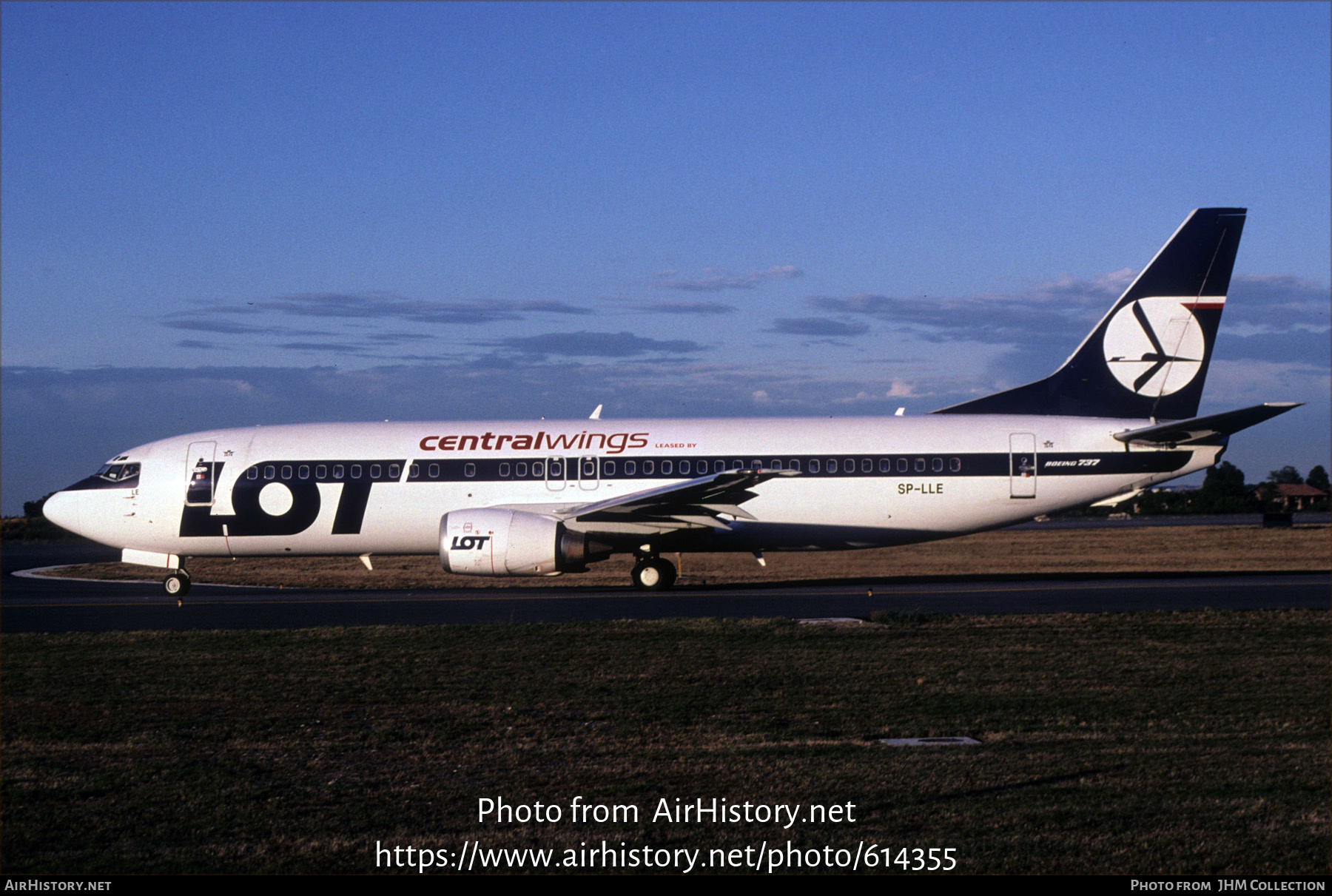 Aircraft Photo of SP-LLE | Boeing 737-45D | Centralwings | AirHistory.net #614355