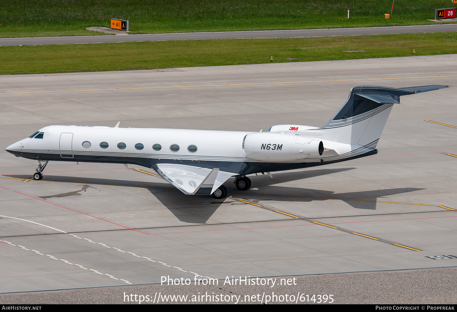 Aircraft Photo of N63M | Gulfstream Aerospace G-V-SP Gulfstream G550 | 3M Company - Minnesota Mining & Manufacturing | AirHistory.net #614395