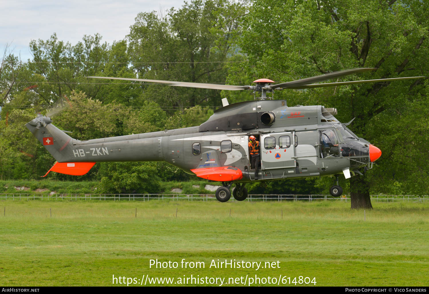 Aircraft Photo of HB-ZKN | Aerospatiale AS-332C1 Super Puma | SAF International | AirHistory.net #614804