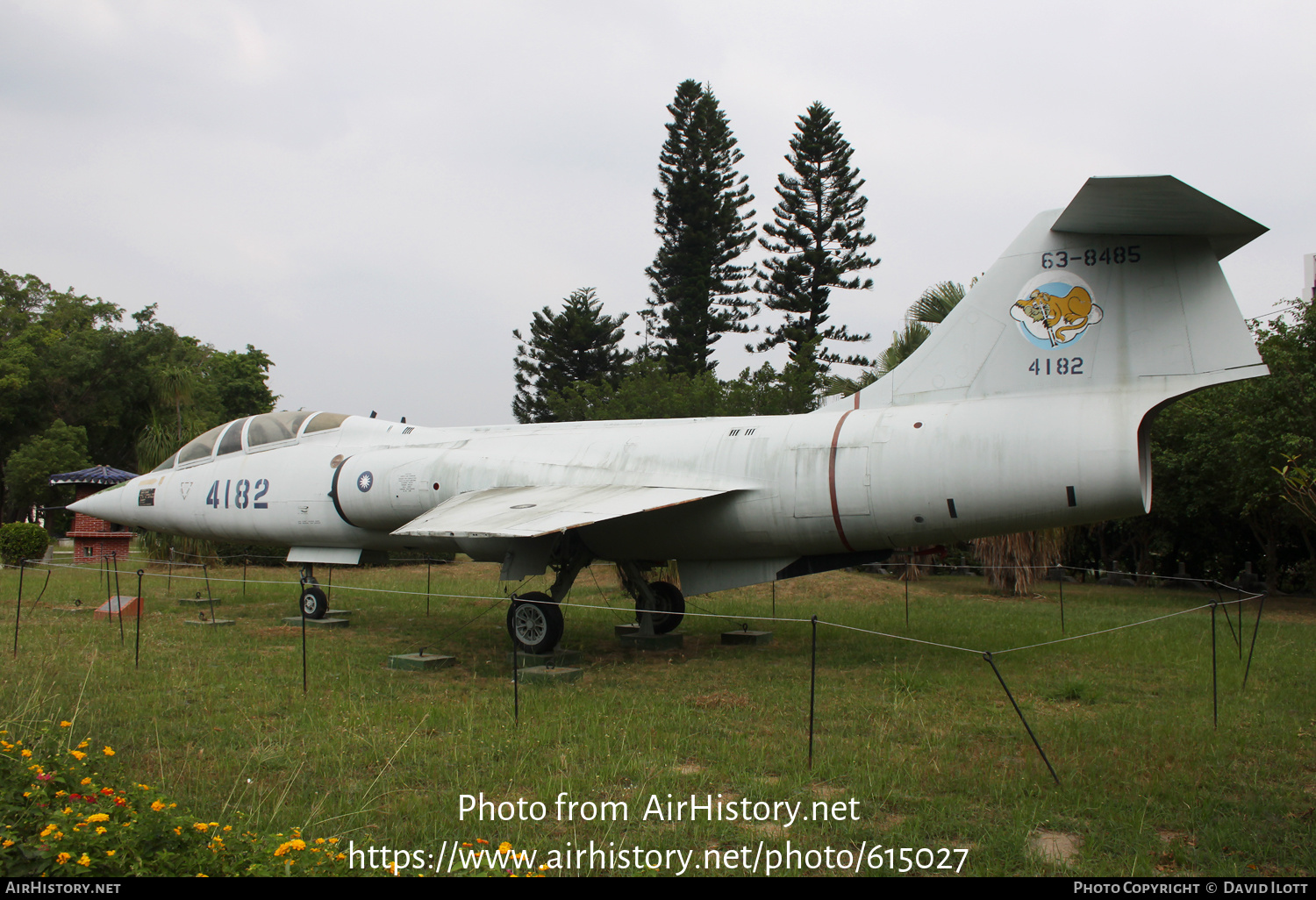 Aircraft Photo of 4182 | Lockheed TF-104G Starfighter | Taiwan - Air Force | AirHistory.net #615027