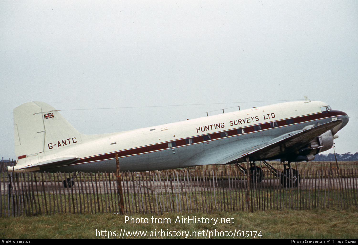 Aircraft Photo of G-ANTC | Douglas C-47B Skytrain | Hunting Surveys | AirHistory.net #615174