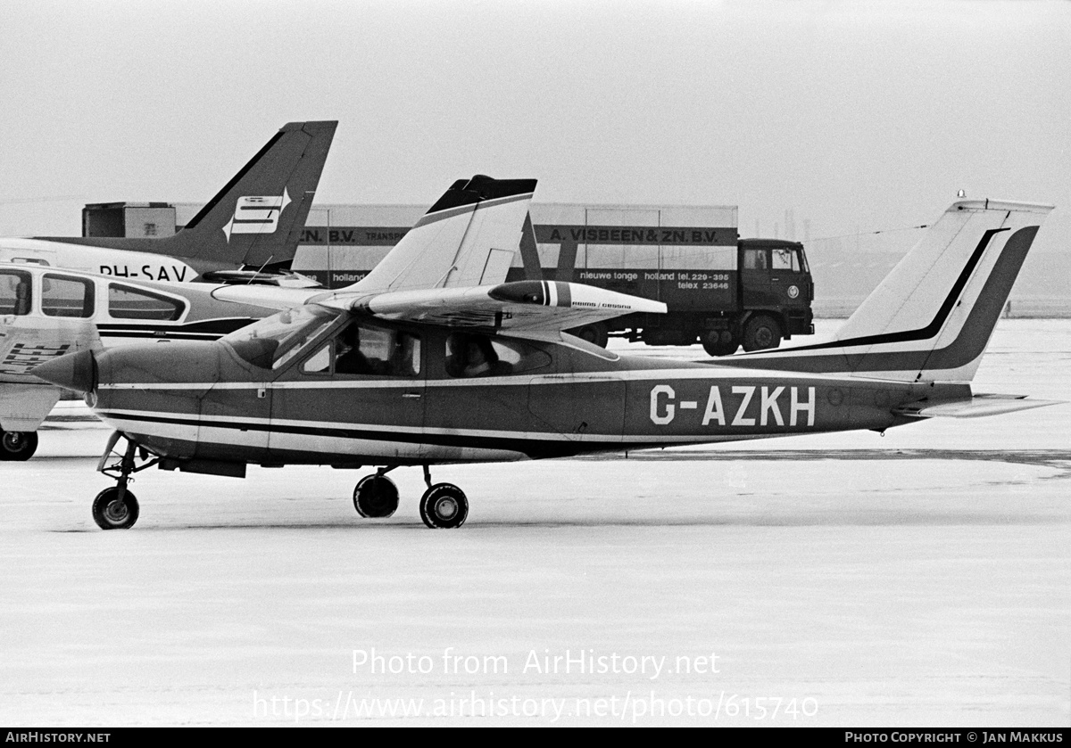 Aircraft Photo of G-AZKH | Reims F177RG Cardinal RG | AirHistory.net #615740