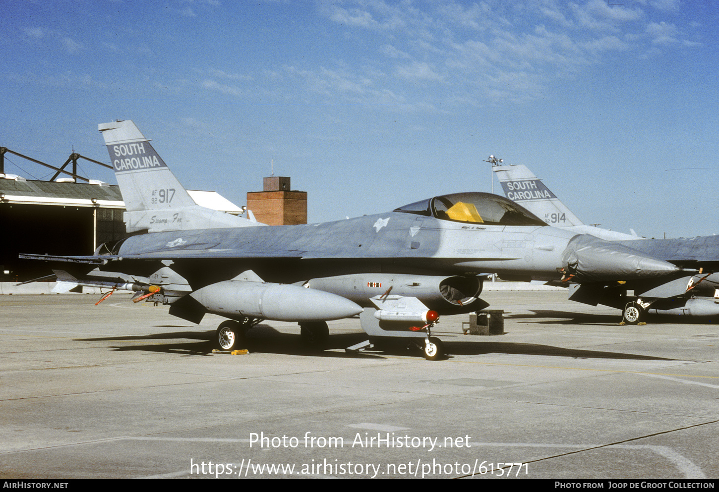 Aircraft Photo of 92-3917 / AF92-917 | Lockheed F-16CM Fighting Falcon | USA - Air Force | AirHistory.net #615771