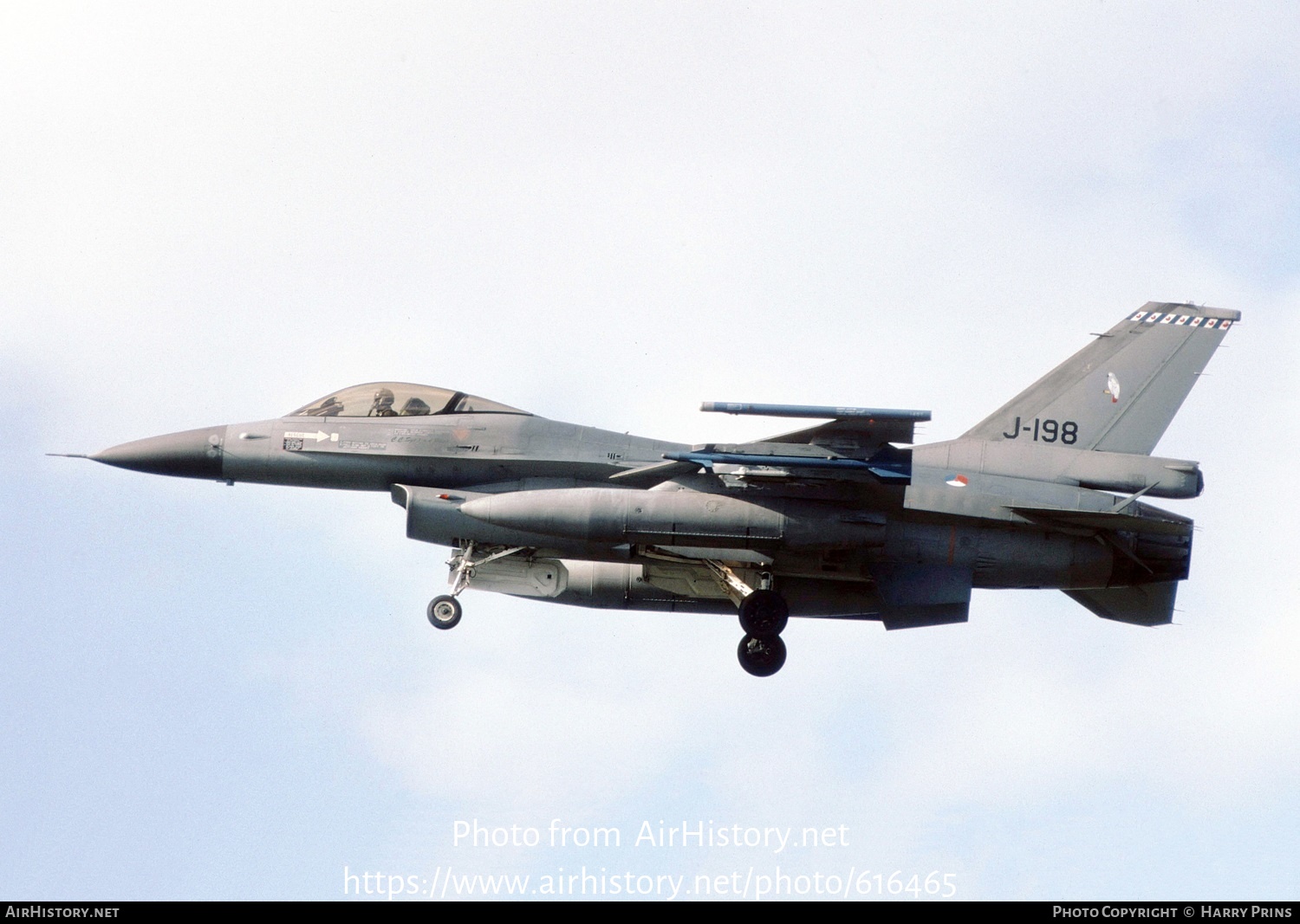 Aircraft Photo of J-198 | General Dynamics F-16A Fighting Falcon | Netherlands - Air Force | AirHistory.net #616465