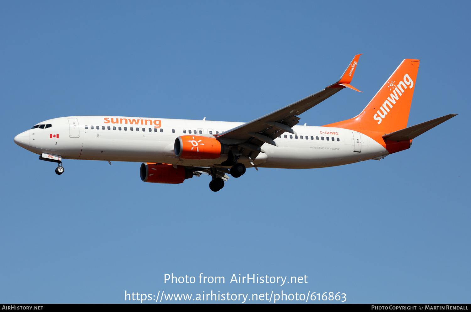 Aircraft Photo of C-GOWG | Boeing 737-86J | Sunwing Airlines | AirHistory.net #616863