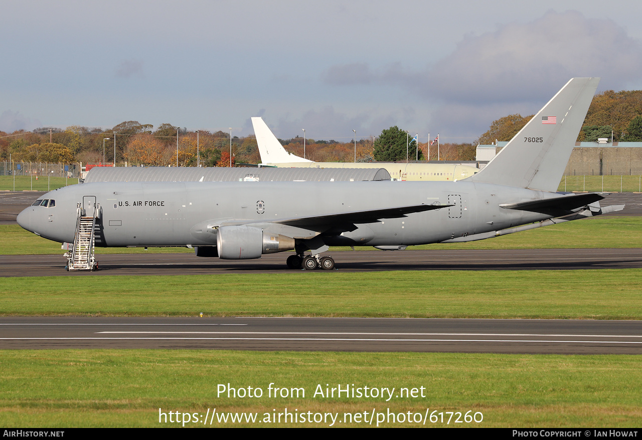 Aircraft Photo of 17-46025 / 76025 | Boeing KC-46A Pegasus (767-2C) | USA - Air Force | AirHistory.net #617260