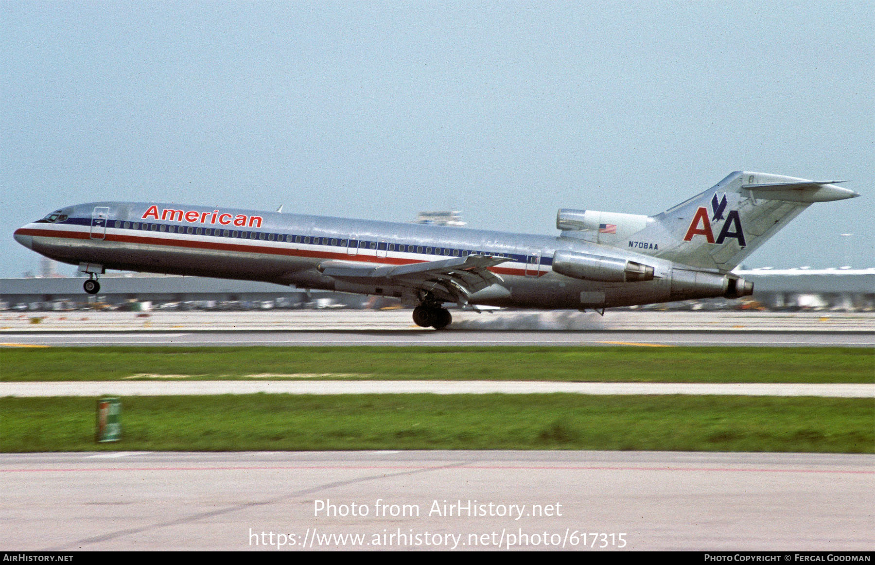 Aircraft Photo of N708AA | Boeing 727-223/Adv | American Airlines | AirHistory.net #617315