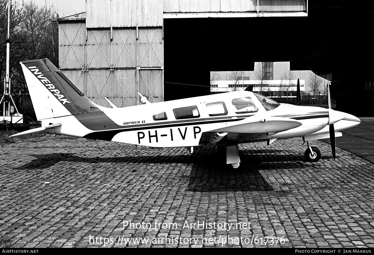 Aircraft Photo of PH-IVP | Piper PA-34-200T Seneca II | Inverpak | AirHistory.net #617376