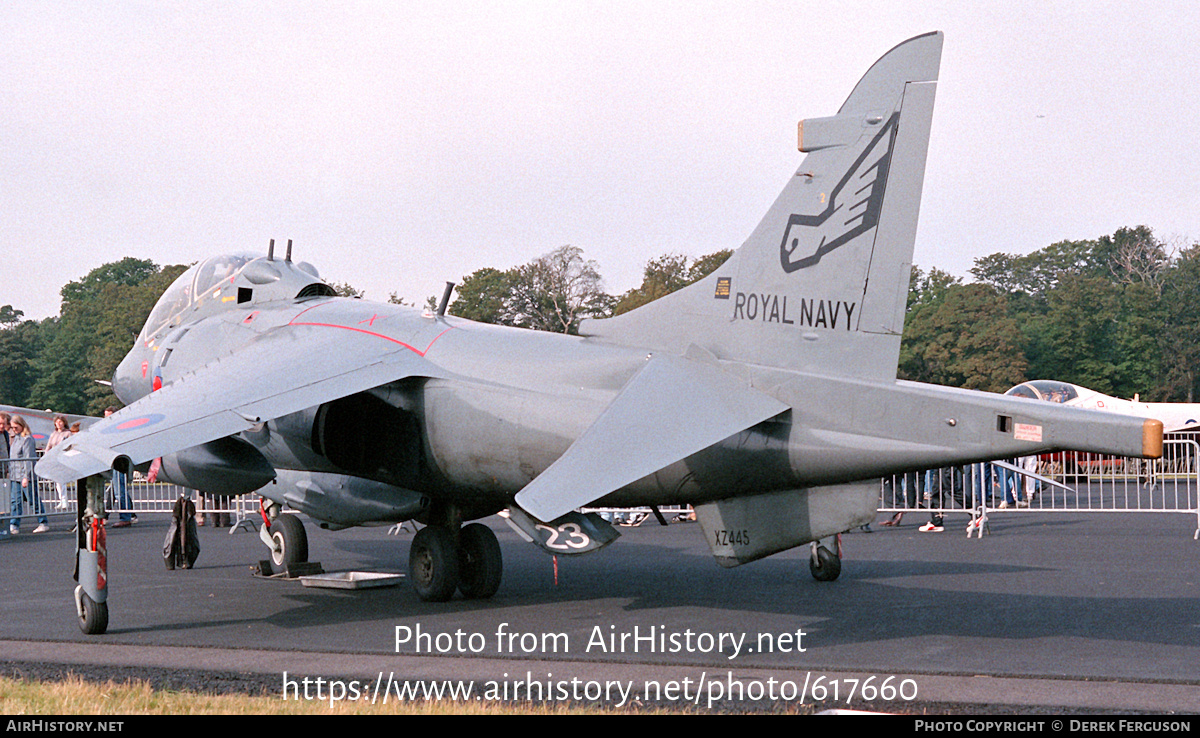 Aircraft Photo of XZ445 | Hawker Siddeley Harrier T4A | UK - Navy | AirHistory.net #617660