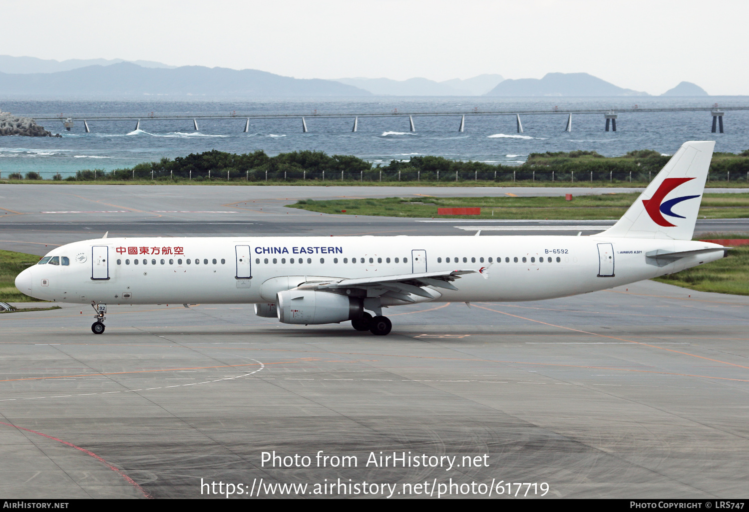 Aircraft Photo of B-6592 | Airbus A321-231 | China Eastern Airlines | AirHistory.net #617719