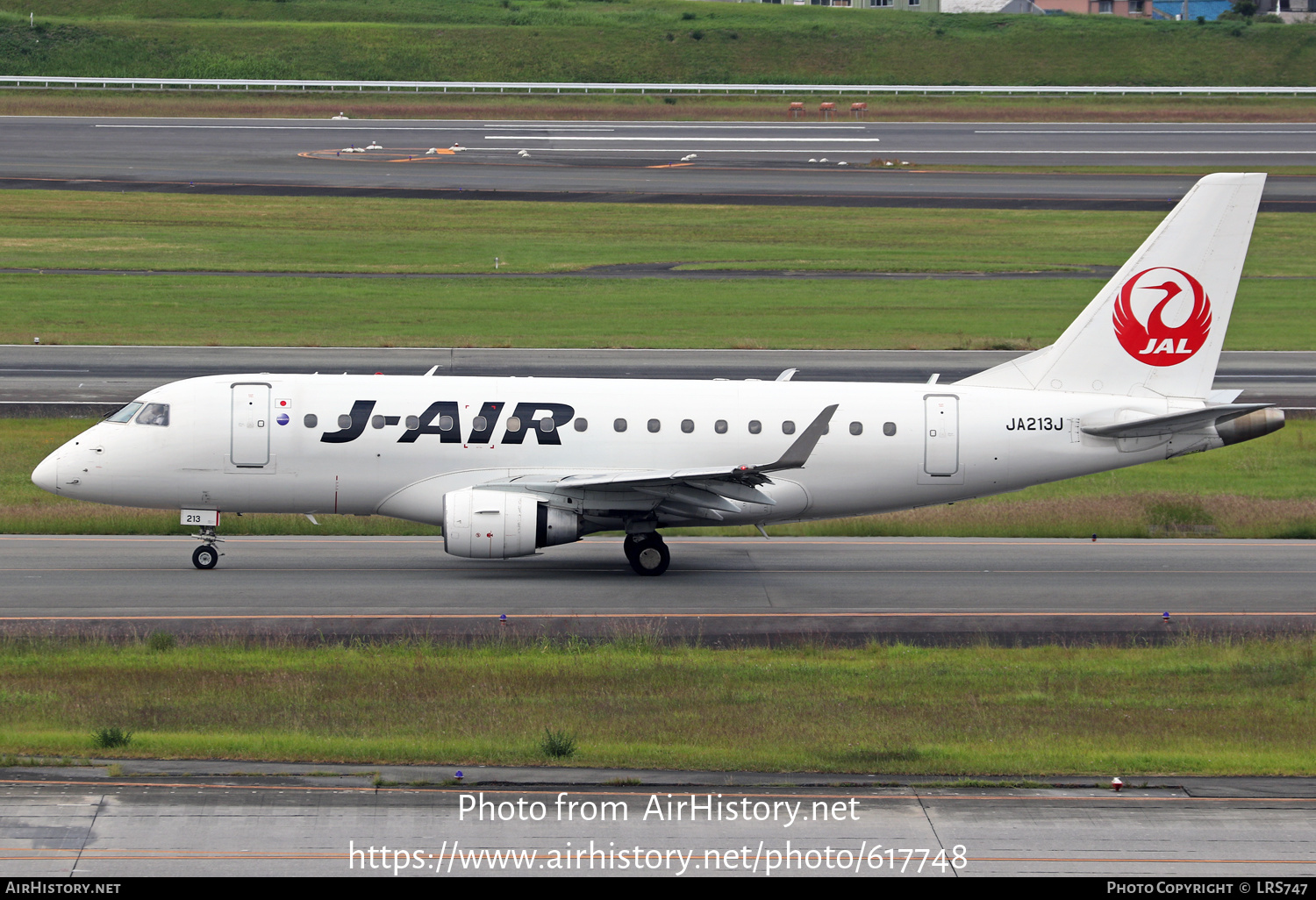 Aircraft Photo of JA213J | Embraer 170STD (ERJ-170-100STD) | J-Air | AirHistory.net #617748