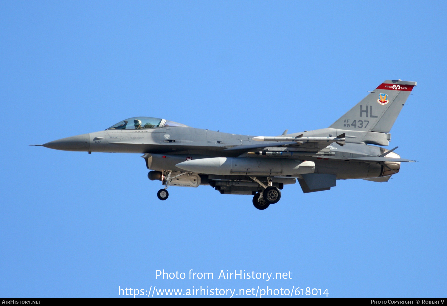 Aircraft Photo of 88-0437 / AF88-437 | General Dynamics F-16CM Fighting Falcon | USA - Air Force | AirHistory.net #618014