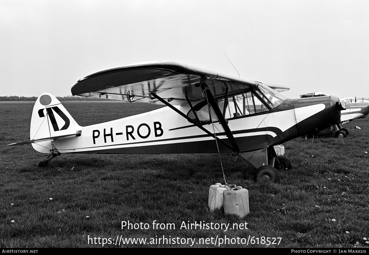 Aircraft Photo of PH-ROB | Piper PA-18-150 Super Cub | Air Service Holland  | AirHistory.net #618527