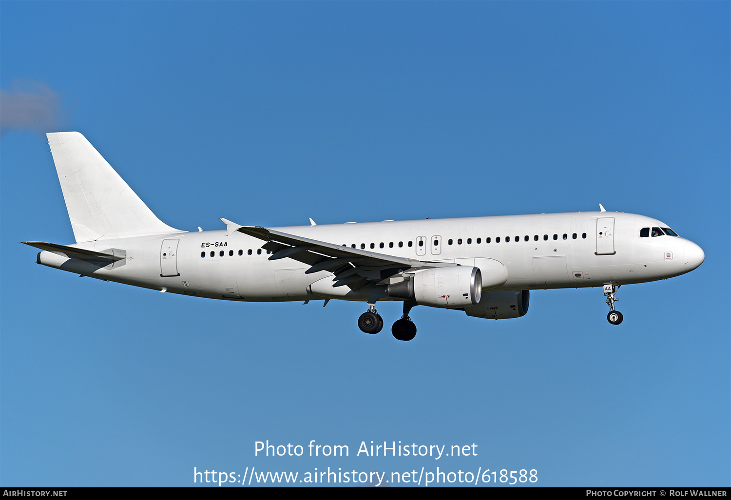 Aircraft Photo of ES-SAA | Airbus A320-214 | AirHistory.net #618588