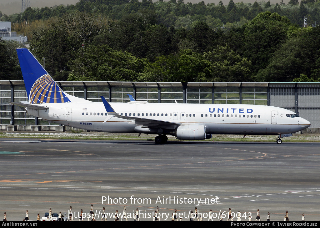 Aircraft Photo of N36280 | Boeing 737-824 | United Airlines | AirHistory.net #619043