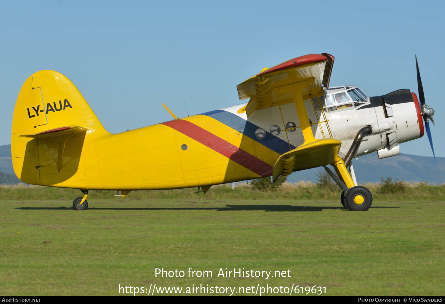 Aircraft Photo of LY-AUA | Antonov An-2 | AirHistory.net #619631