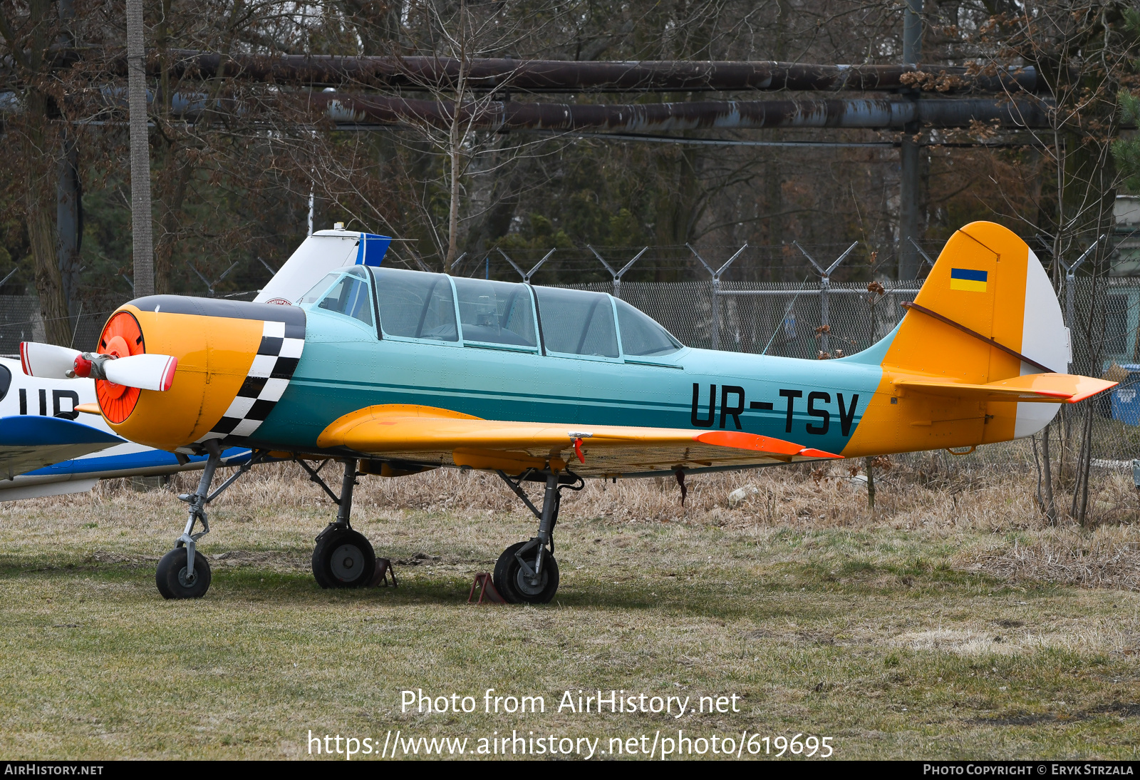 Aircraft Photo of UR-TSV | Yakovlev Yak-52 | AirHistory.net #619695