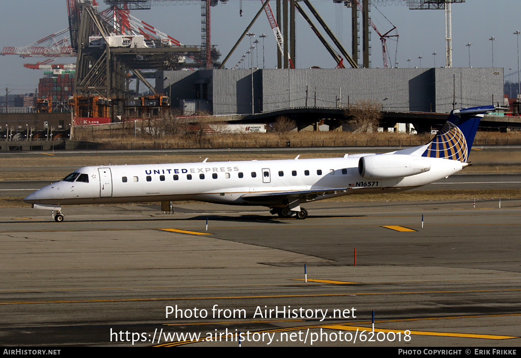 Aircraft Photo of N16571 | Embraer ERJ-145LR (EMB-145LR) | United Express | AirHistory.net #620018