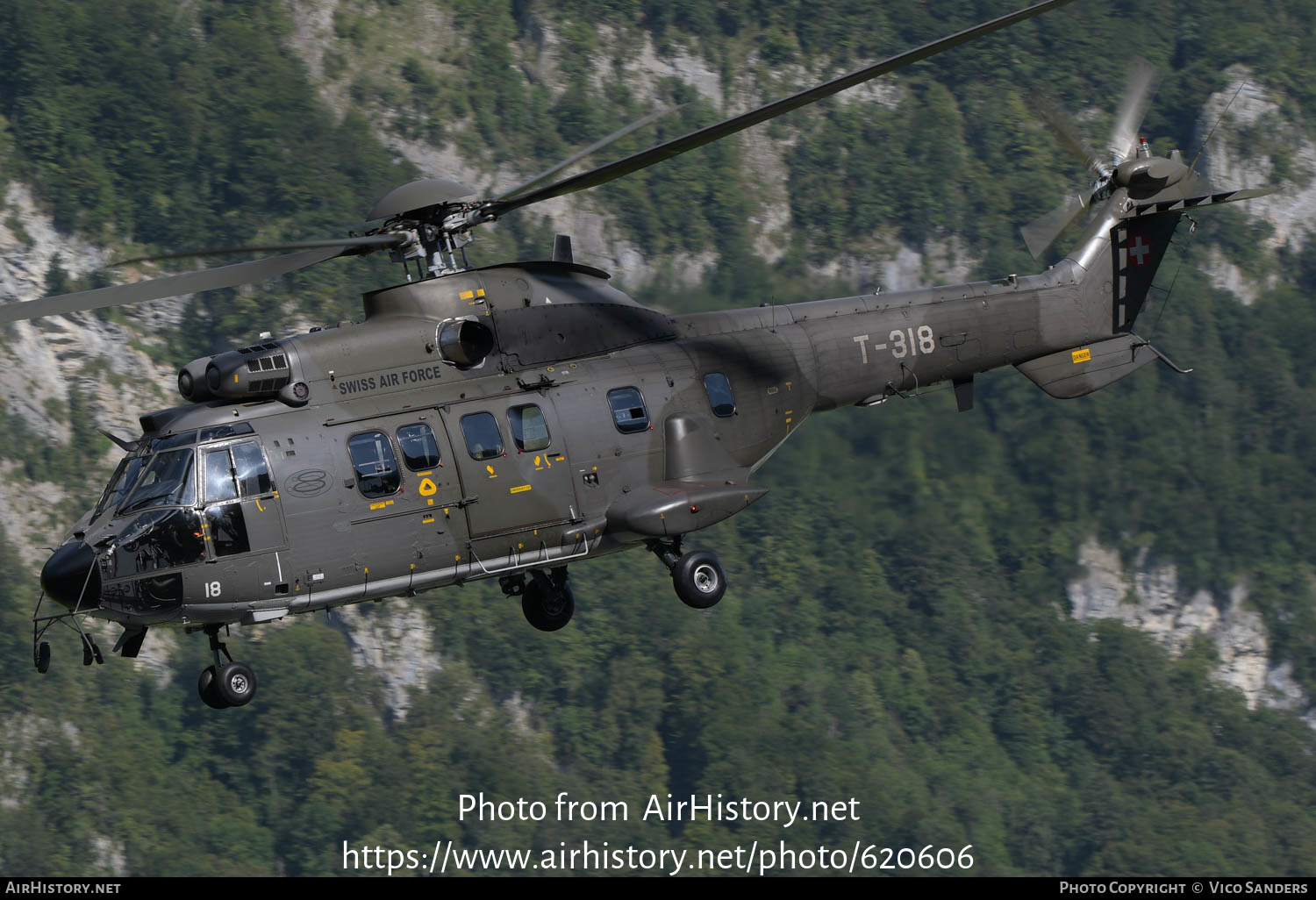 Aircraft Photo of T-318 | Aerospatiale TH06 Super Puma (AS-332M1) | Switzerland - Air Force | AirHistory.net #620606