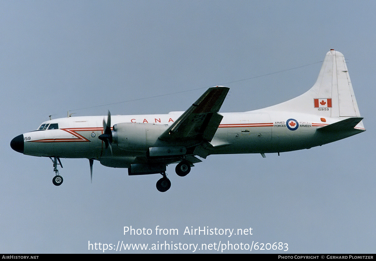 Aircraft Photo of 109159 | Canadair CC-109 Cosmopolitan | Canada - Air Force | AirHistory.net #620683