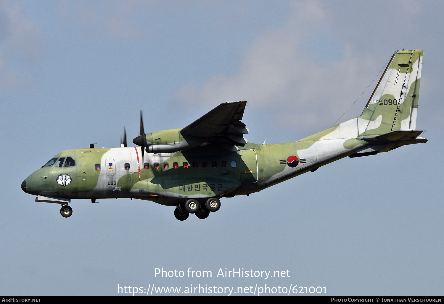 Aircraft Photo of 40-090 | CASA/IPTN CN235-100 | South Korea - Air Force | AirHistory.net #621001