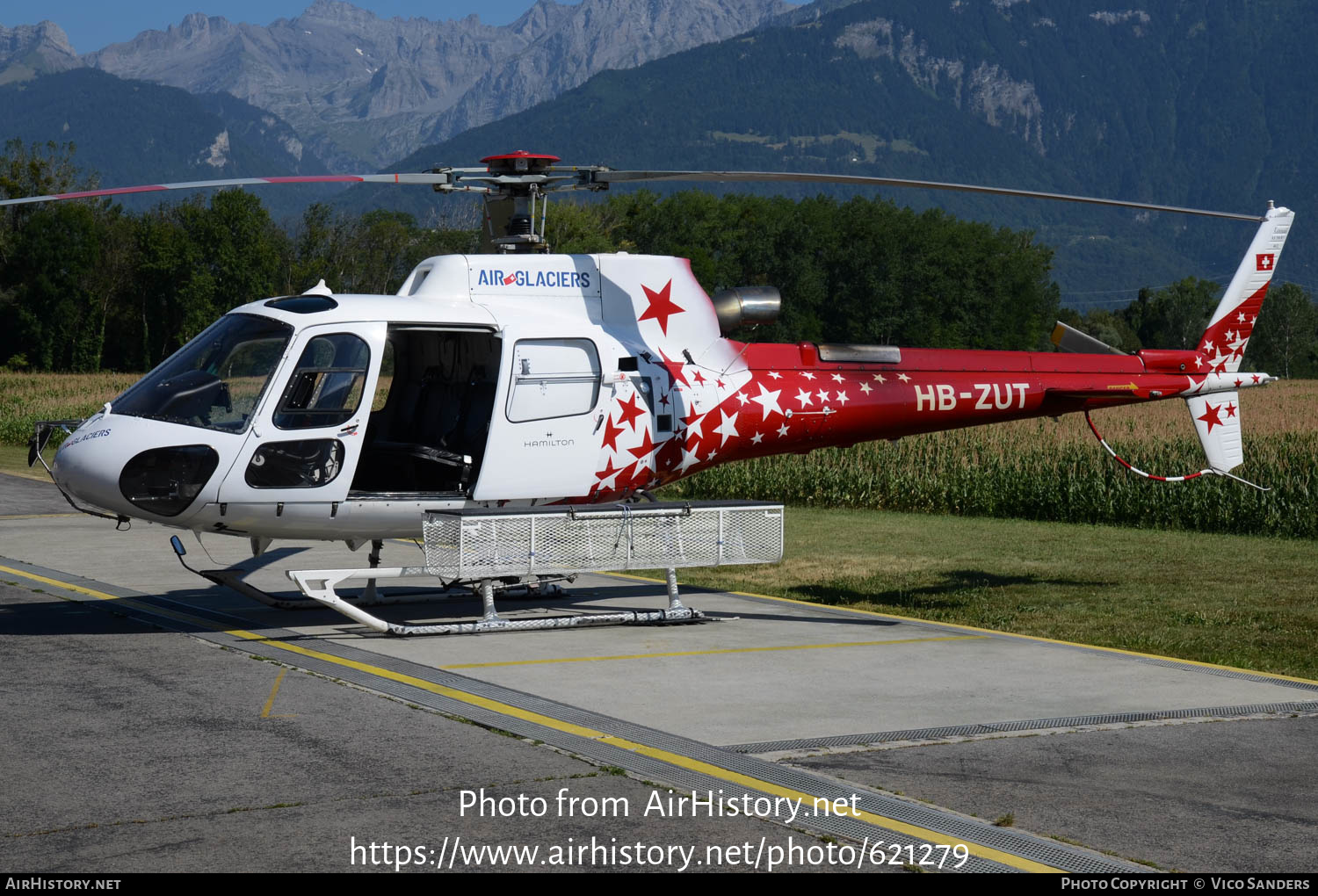 Aircraft Photo of HB-ZUT | Eurocopter AS-350B-3 Ecureuil | Air Glaciers | AirHistory.net #621279