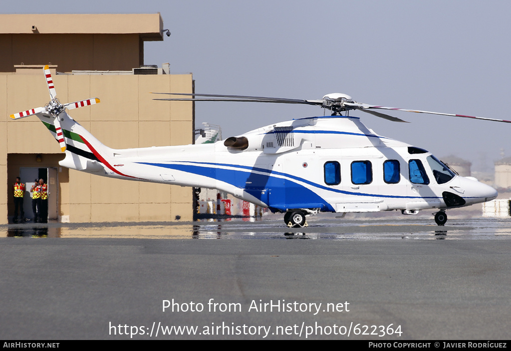 Aircraft Photo of DU-142 | AgustaWestland AW-139 | United Arab Emirates - Air Force | AirHistory.net #622364