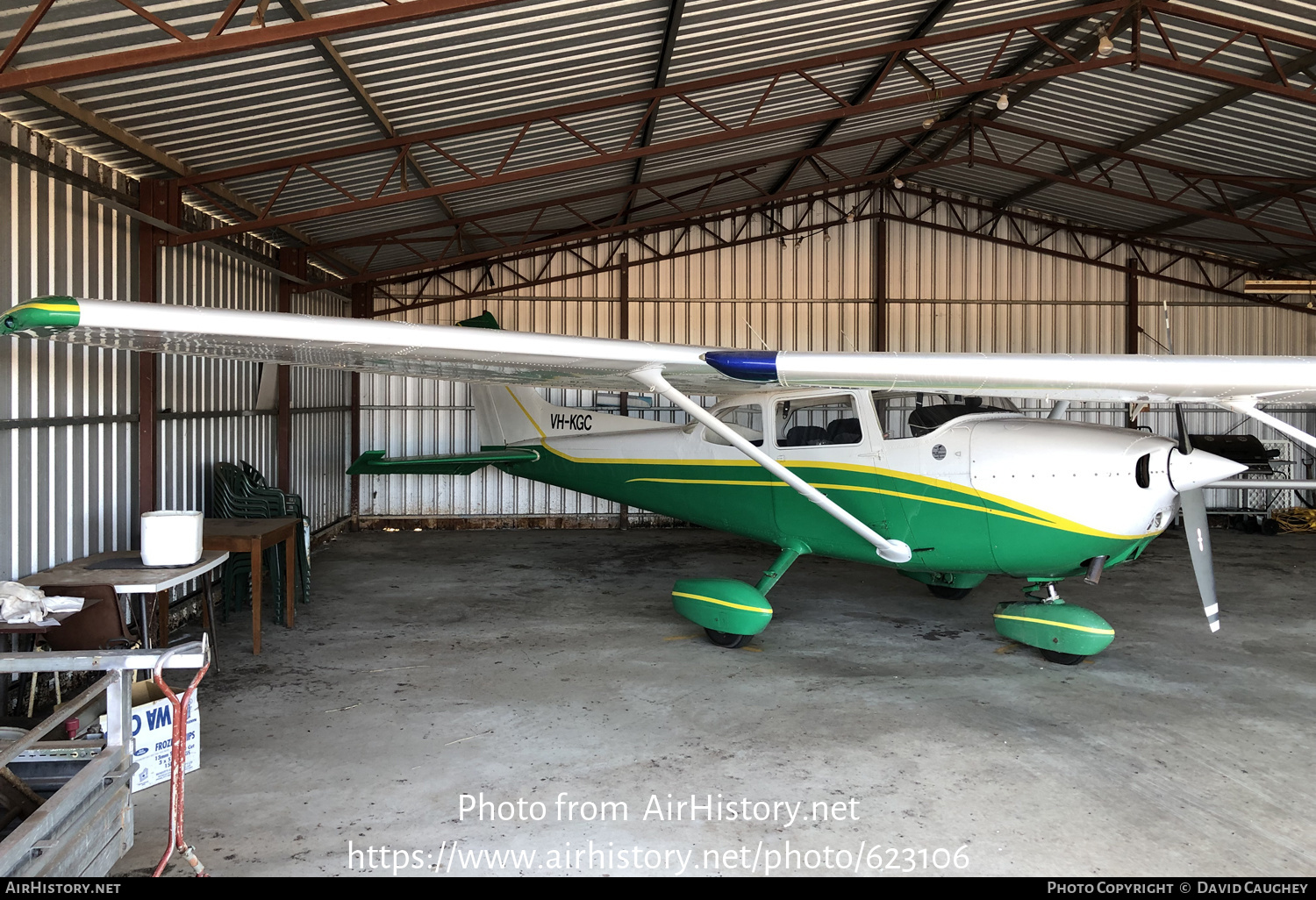 Aircraft Photo of VH-KGC | Cessna 172N Skyhawk | AirHistory.net #623106