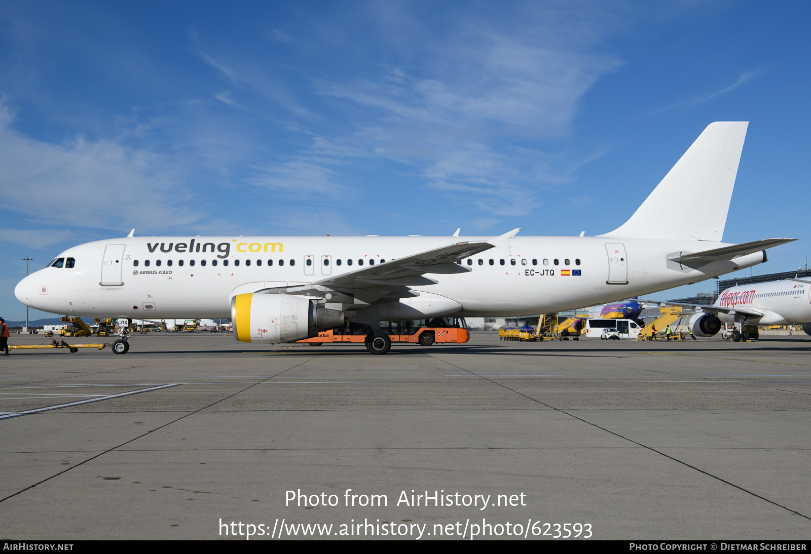 Aircraft Photo of EC-JTQ | Airbus A320-214 | Vueling Airlines | AirHistory.net #623593