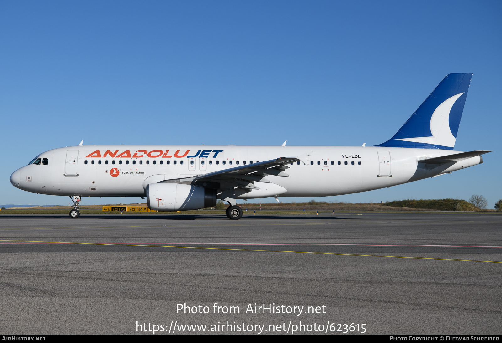 Aircraft Photo of YL-LDL | Airbus A320-232 | AnadoluJet | AirHistory.net #623615