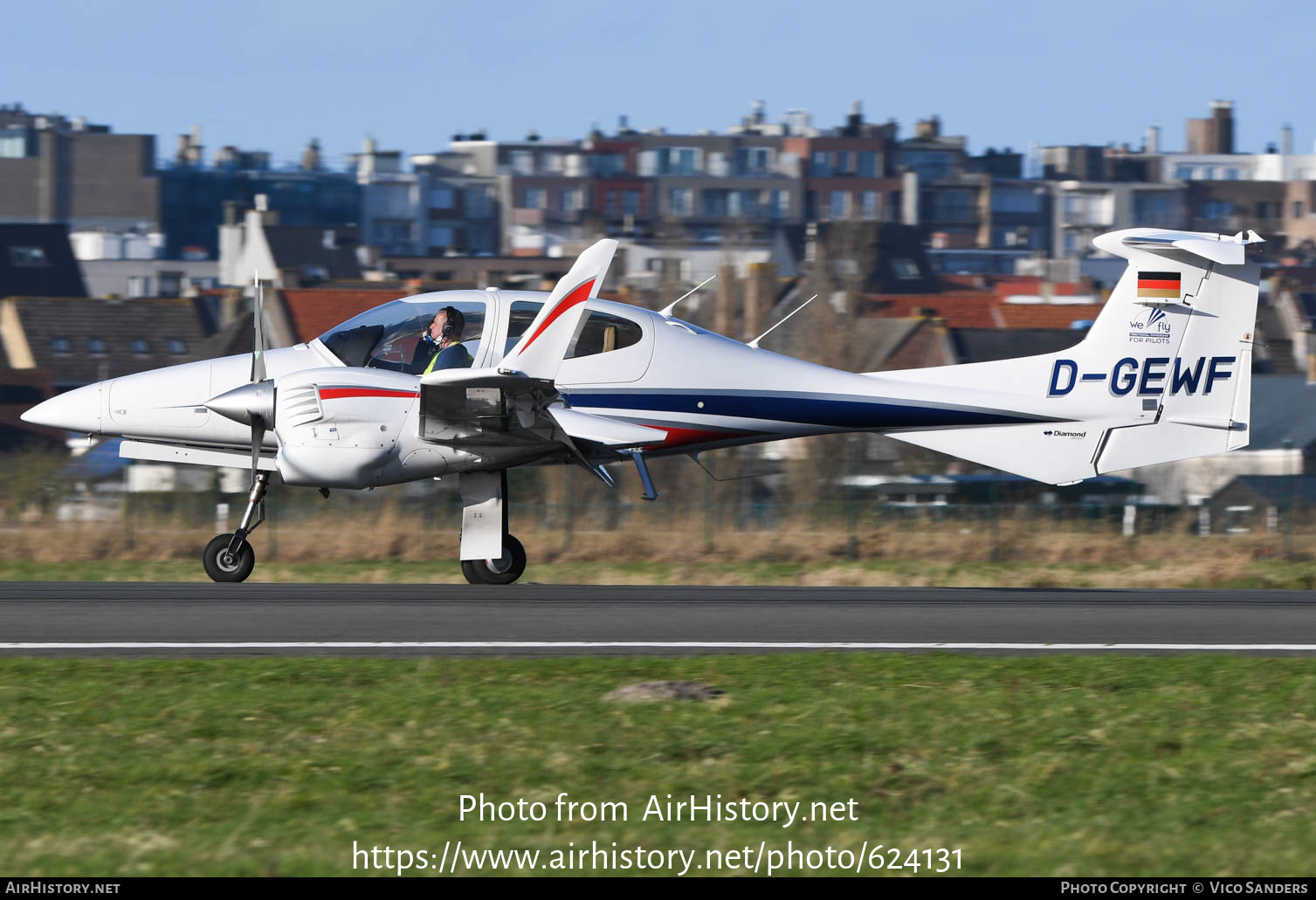 Aircraft Photo of D-GEWF | Diamond DA42 Twin Star | WeFly | AirHistory.net #624131