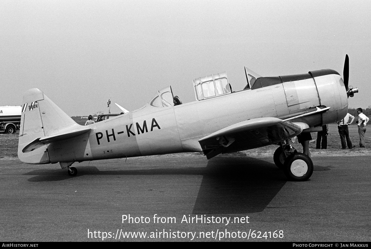 Aircraft Photo of PH-KMA | North American AT-16 Harvard IIB | SBOV - Stichting tot Behoud Oude Vliegtuigen | AirHistory.net #624168